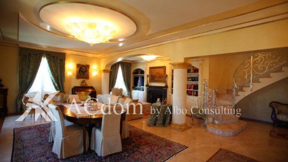 Шикарная квартира в центре Дезенцано дель Гарда - ACdom by Albo Consulting