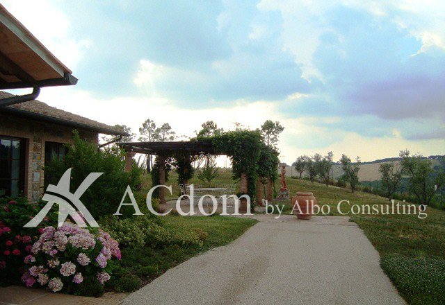 Вилла с красивым видом в Токане - ACdom by Albo Consulting
